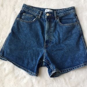 Zara mom jean shorts size 4